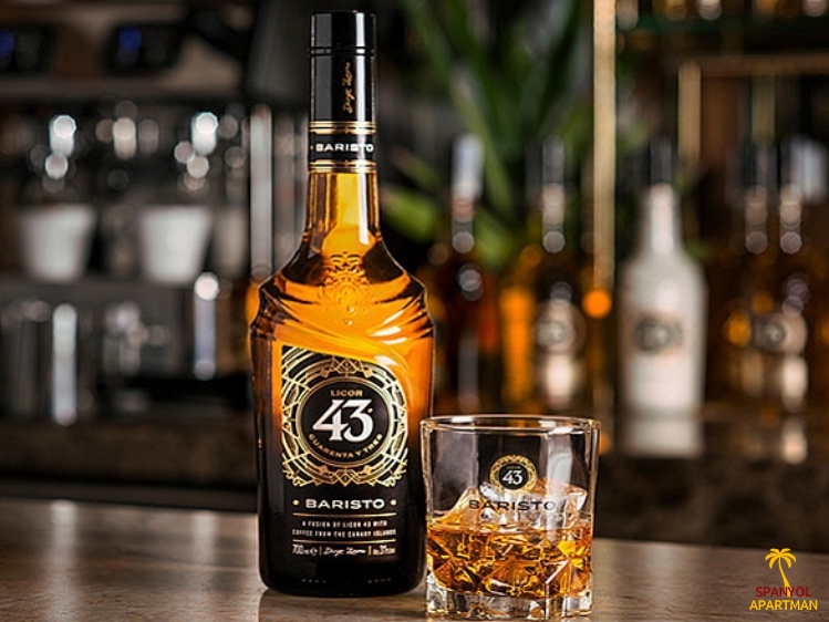 Licor 43 alkoholos spanyol ital